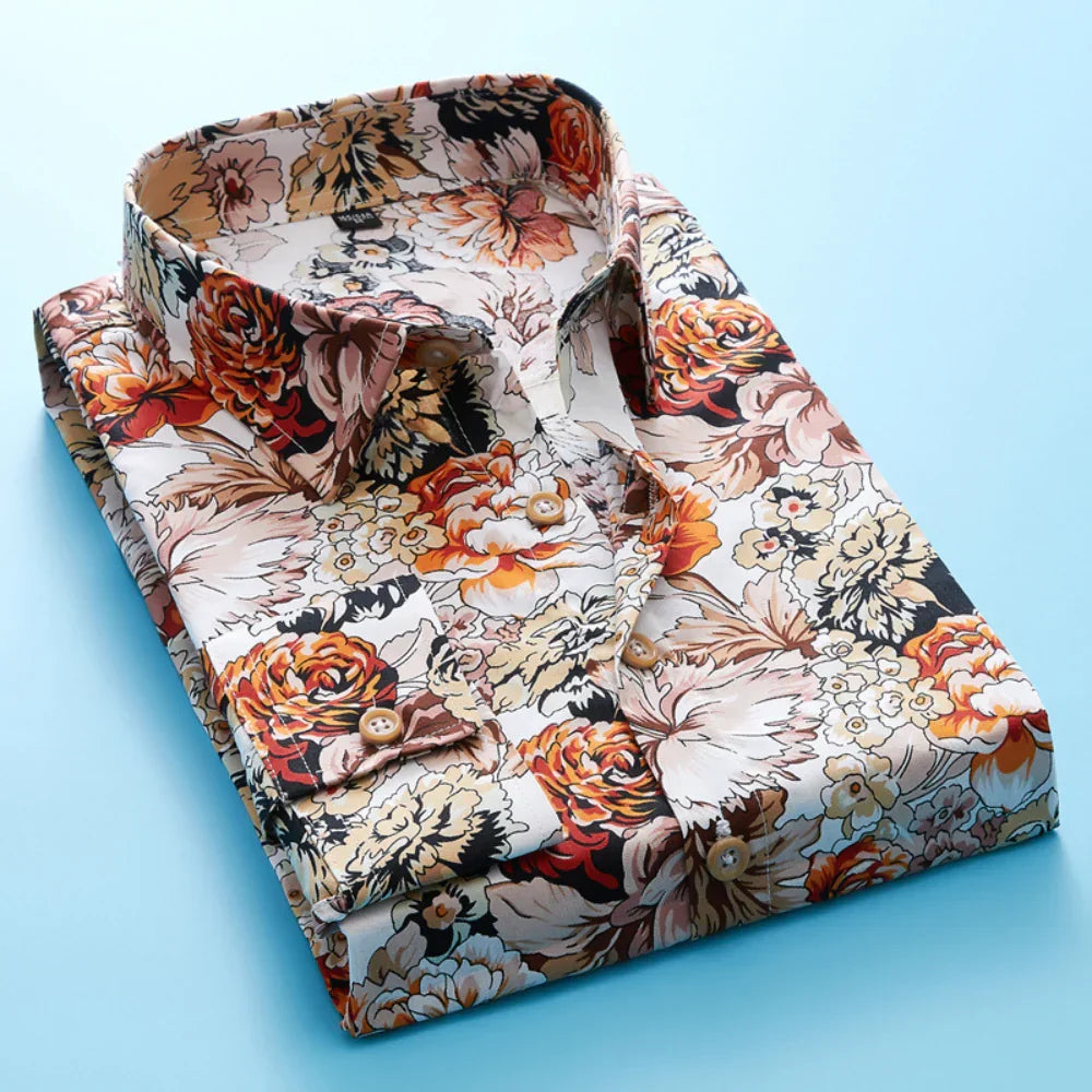 Trendy heren shirt met bloemenprint voor vakantie, casual zomerse look en korte mouw. Stijlvolle herenmode.