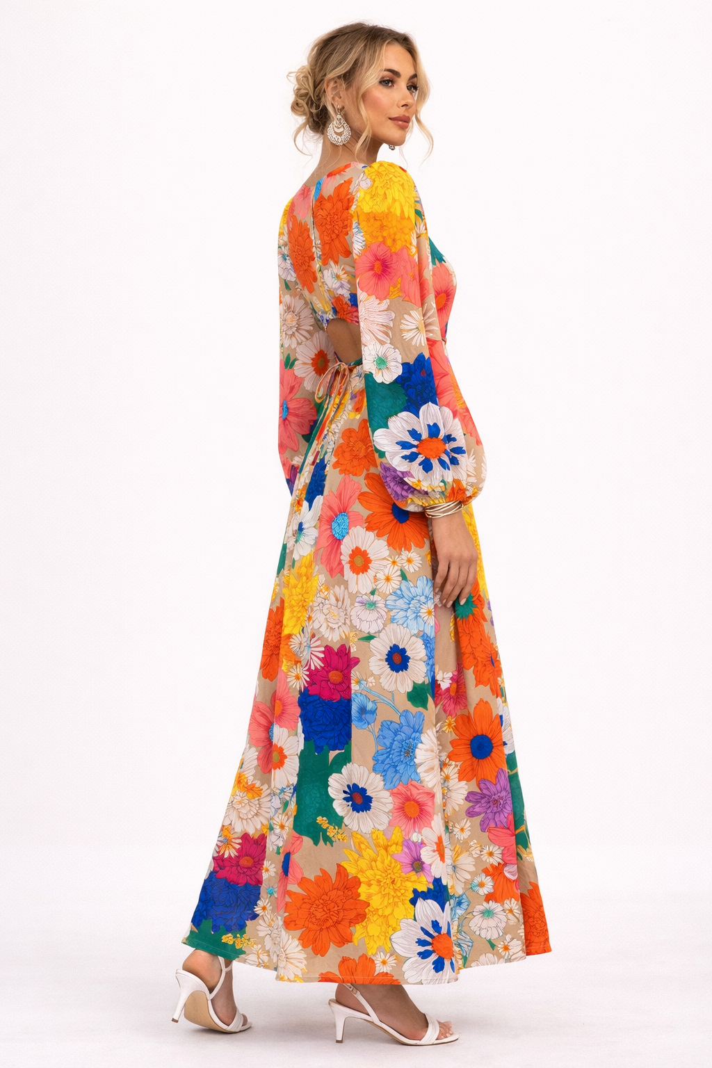 Lente damesjurk: lange maxi-jurk met vrolijke bloemenprint, elegante pofmouwen. Comfortabel en stijlvol.
