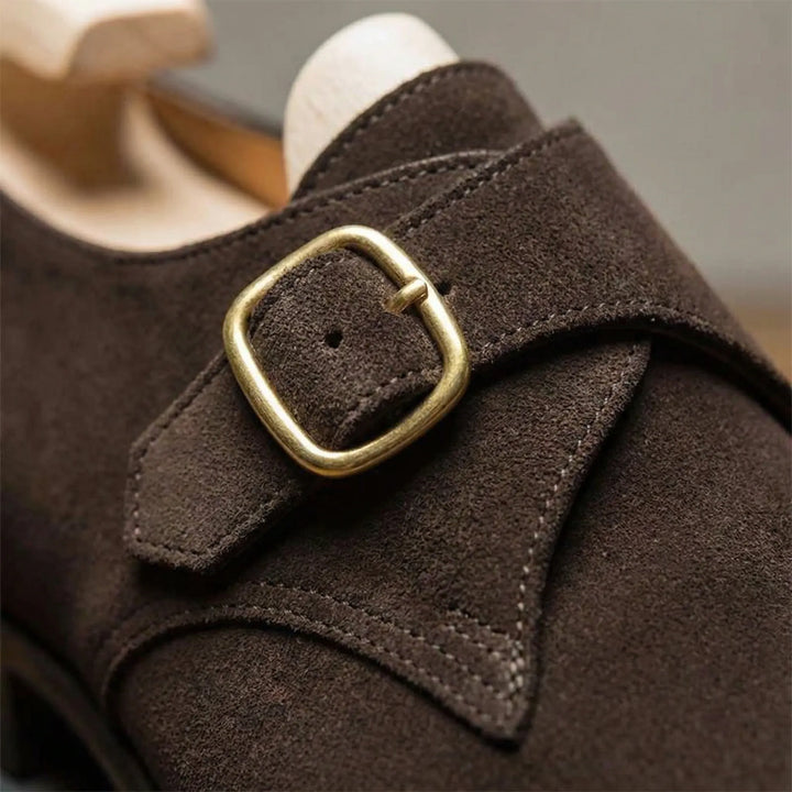 Elegante en tijdloze bruine monk-strap herenschoen 'Doyle', perfect voor een klassieke en stijlvolle look.