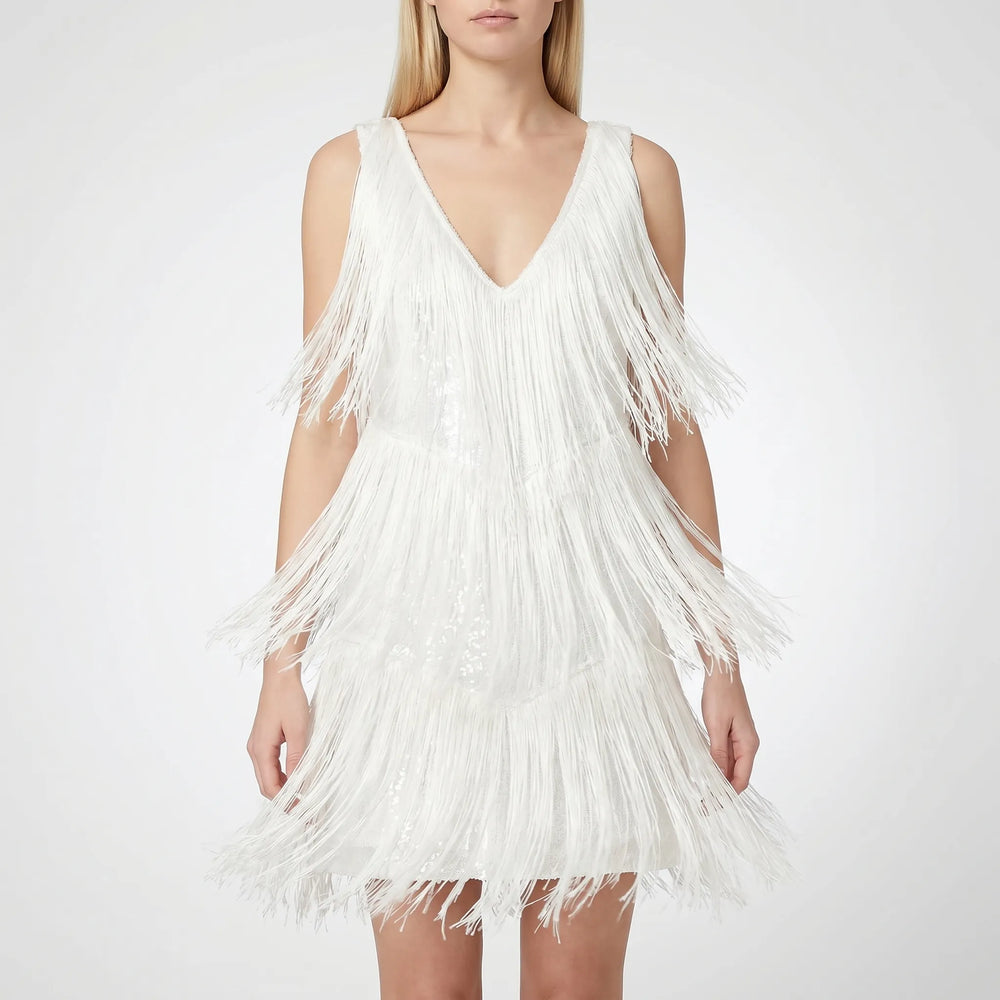 Glinsterende franje mini-jurk voor dames, ideaal als feestjurk of avondkleding. Mouwloos en elegant.