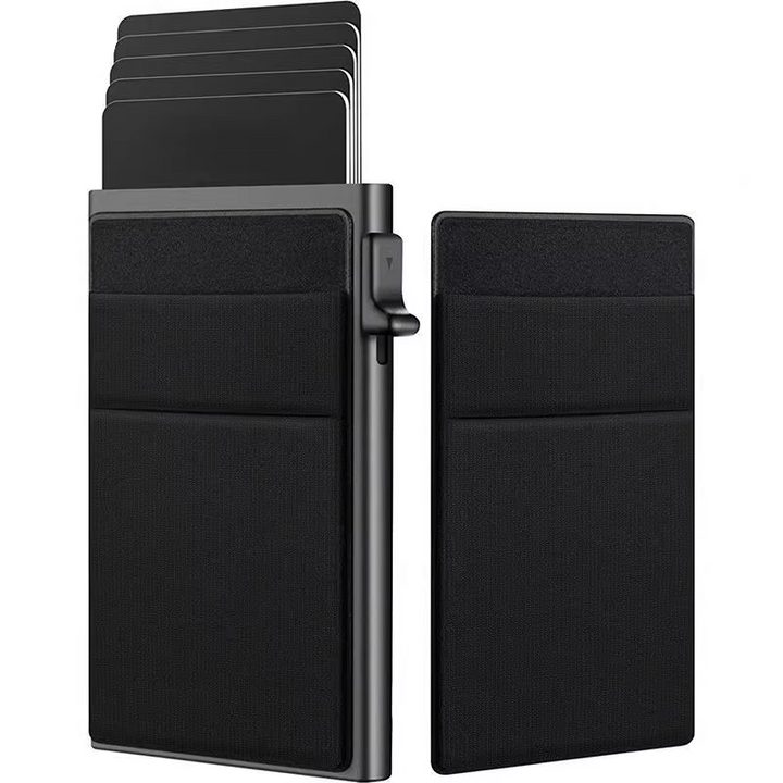 Slimme RFID creditcardhouder voor heren, compact en veilig, dun metalen design.