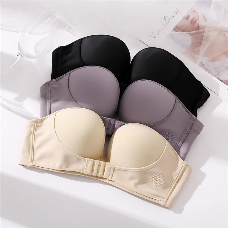 Zelfvertrouwen met deze push-up strapless bh, perfecte pasvorm en een mooi decolleté.