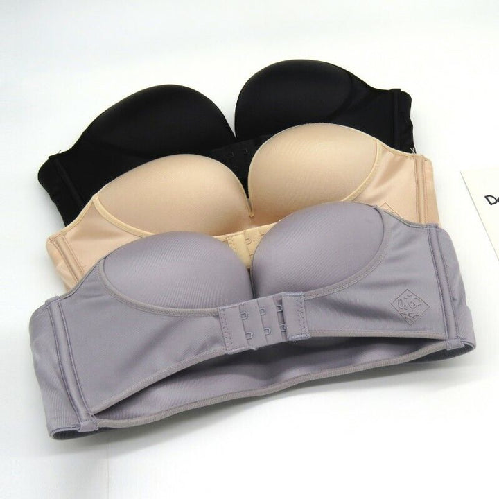 Bewegingsvrijheid met deze strapless push-up bh met voorsluiting, ideaal voor actief leven.