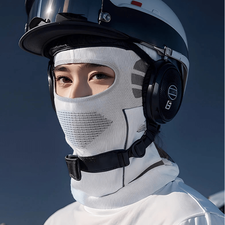 Volledig gezichtsmasker voor extreme kou, houdt je warm tijdens winterse buitenactiviteiten. Ademend unisex design.