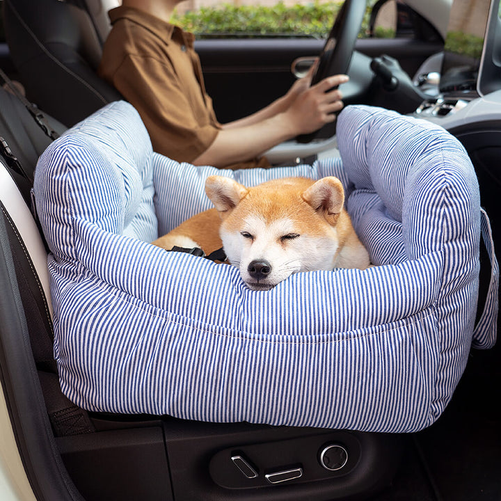 Wasbare TravelPaw reismand met opbergvakken, ideaal voor veilige autoritjes van je huisdier. Comfortabel.