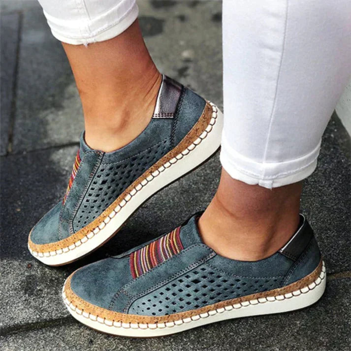 Flexibele dames casual schoenen, orthopedisch ontwerp, bieden comfort en ondersteuning voor actieve dagen.