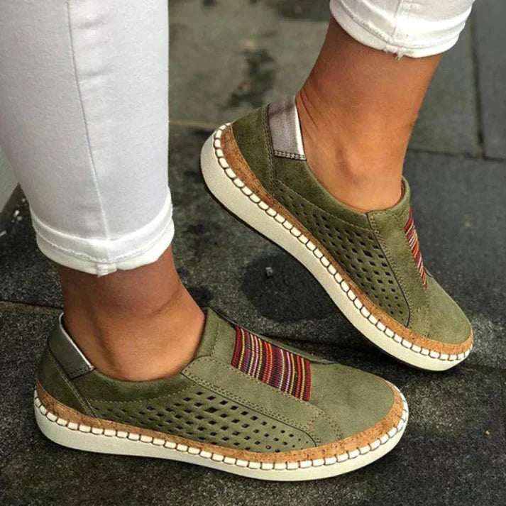 Comfortabele orthopedische damesschoenen, ademend textiel, optimale ondersteuning voor voetwelzijn.