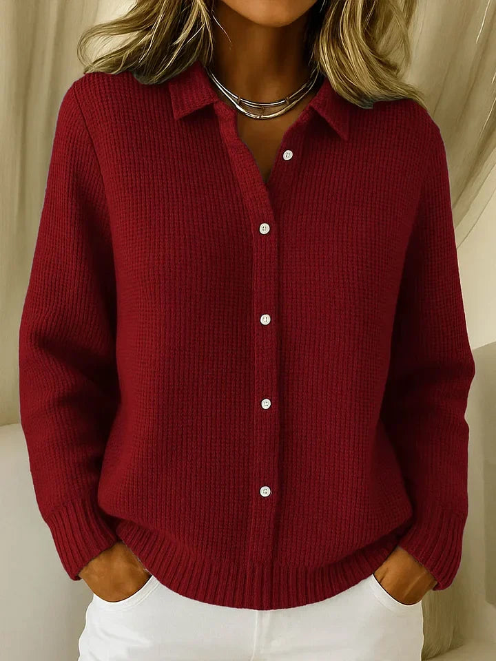 Modieuze dames polo trui met lange mouwen. Stijlvolle top die comfort combineert met een elegante uitstraling.
