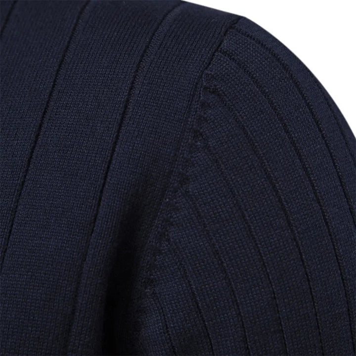 Casual heren ribtrui met opstaande kraag en kwart rits, perfect voor een stijlvolle outfit.