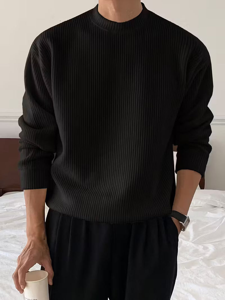 Elegante heren trui met ronde hals, eenvoudig en stijlvol voor een minimalistische look.