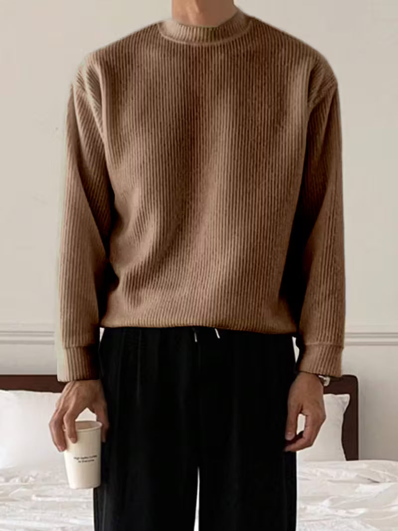 Heren trui met ronde hals, comfortabel en stijlvol, geschikt voor lente, herfst en winter.