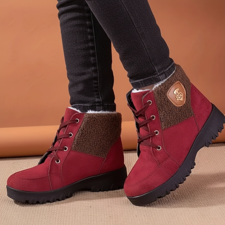 Comfortabele zwarte winterlaarzen Mindy voor dames, warm gevoerd en met antislipzool.