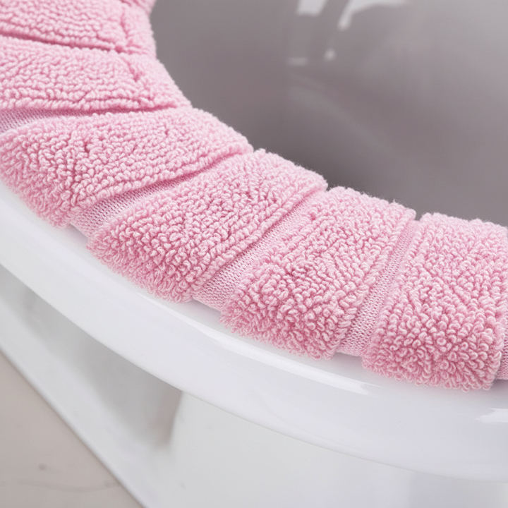 Warme en zachte CozySeat toiletbrilhoes, perfect accessoire voor comfort in de badkamer.