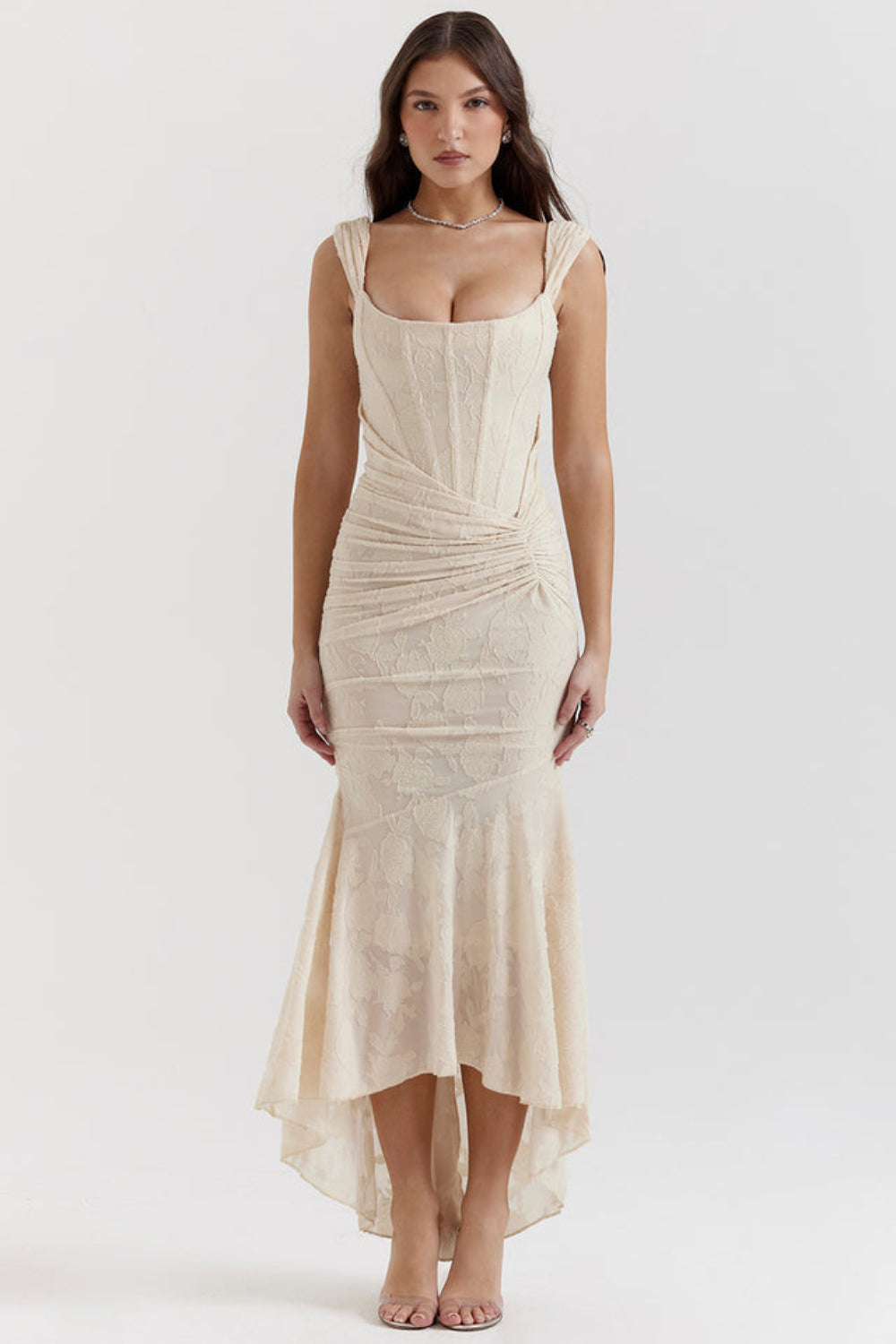 Lange elegante maxi avondjurk voor dames, gerimpeld en schouderloos voor een chique look.