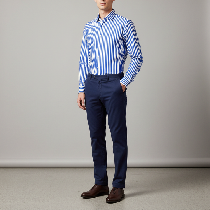 Heren gestreept klassiek overhemd, ideaal voor smart casual en zakelijke looks. Met lange mouwen en knoopkraag.