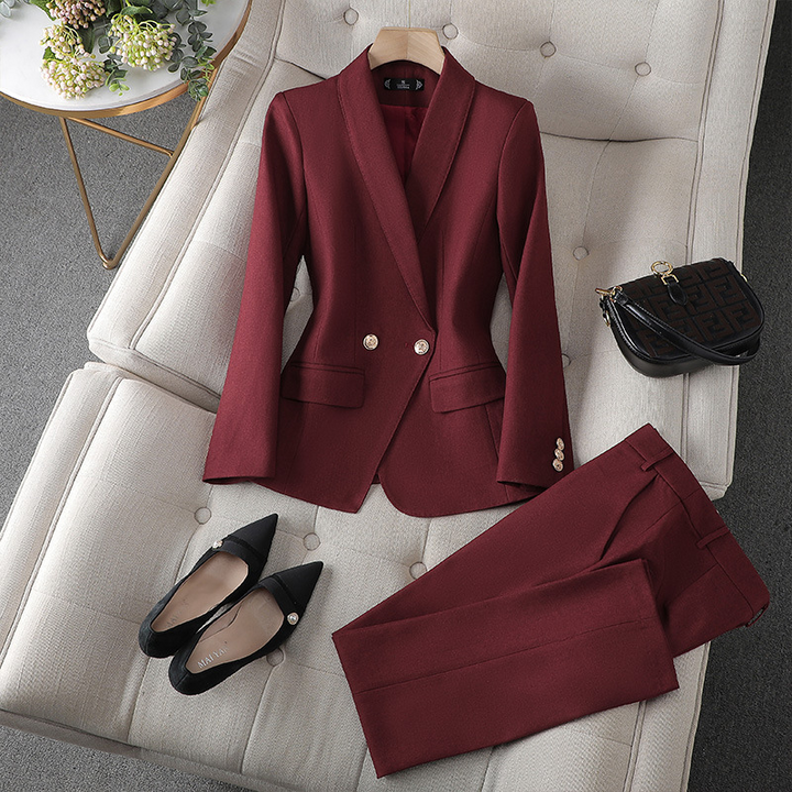 Chique dames blazer & broek set in zwart. Perfect voor zakelijk, avondkleding of casual chic. Getailleerd, elegante stijl.