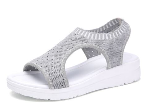 Ergonomische damessandalen, perfecte balans tussen stijl, comfort en voetondersteuning.