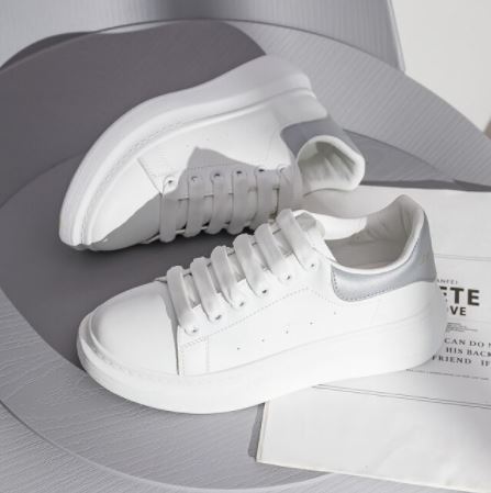 Modieuze unisex comfort schoenen, casual sneakers voor heren en dames. Stijlvol en alledaags, lichtgewicht design.
