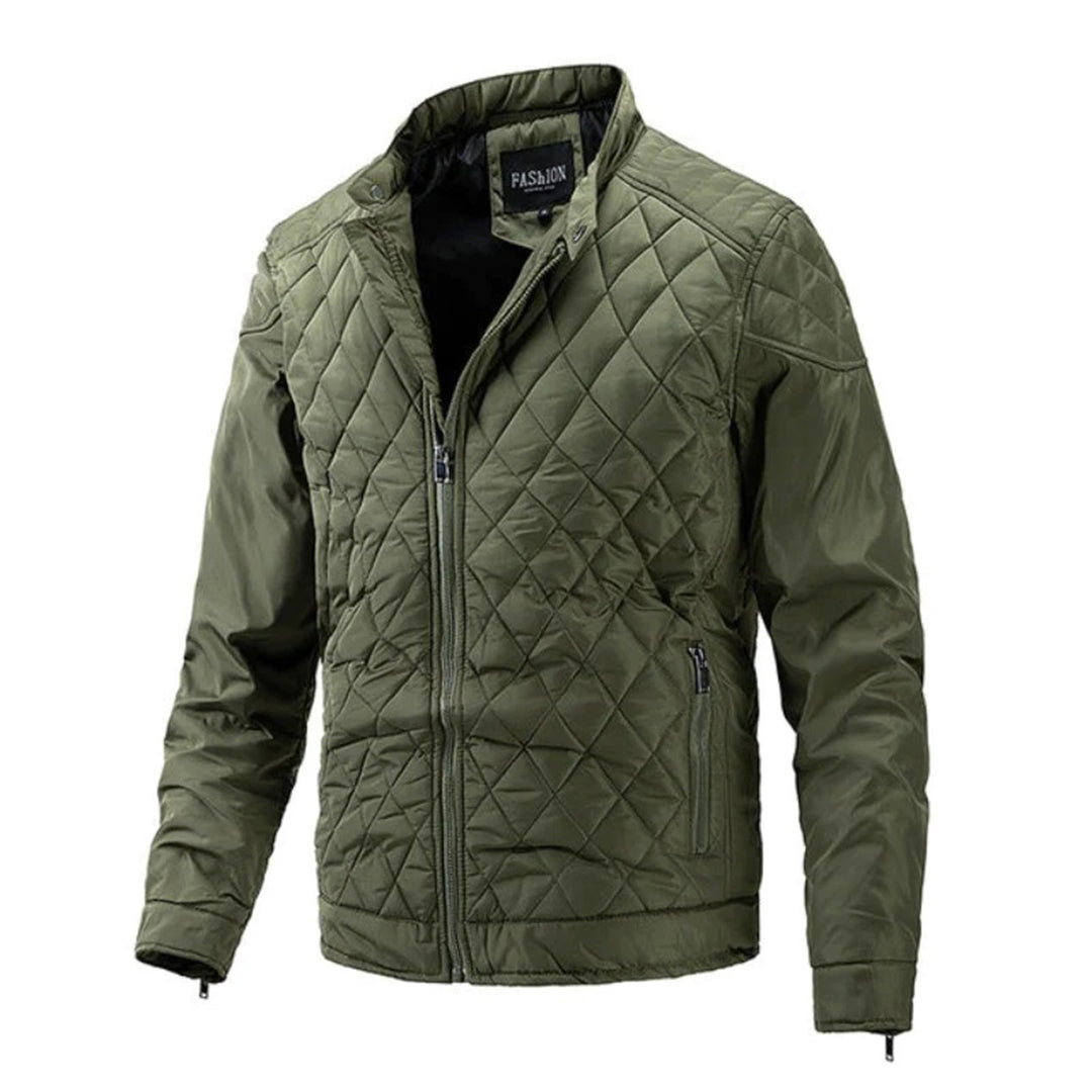 Deze comfortabele herenjas combineert stijl met functionaliteit. Nieuwste mode voor heren.