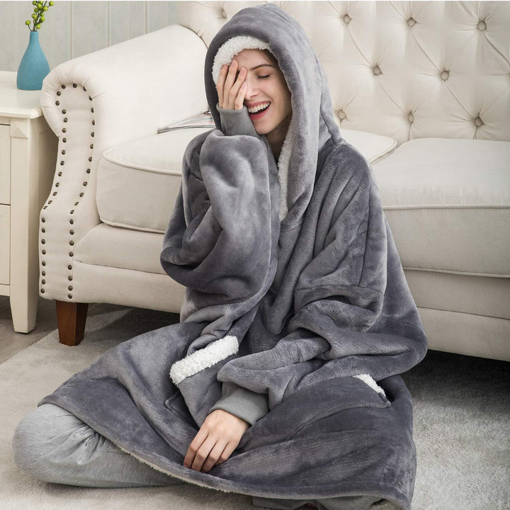 Gezellige uniseks thermische hoodie Noah, zachte fleece stof zorgt voor ultieme warmte en comfort op koude dagen.