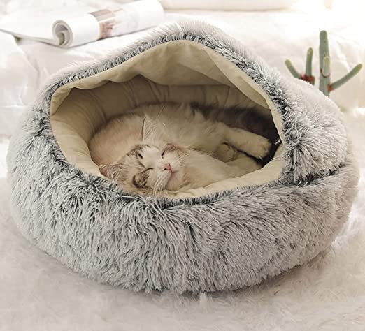 Zachte pluche mand voor zowel katten als kleine honden, een warme en geborgen slaapplek.