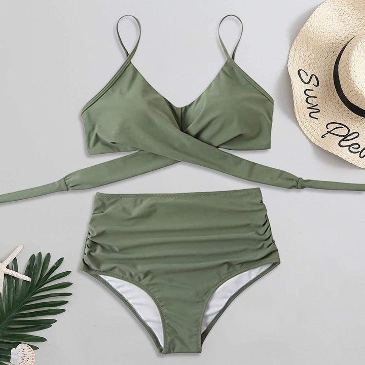 Must-have high-waisted bikini voor damesmode, comfortabel en trendy voor zwemplezier.