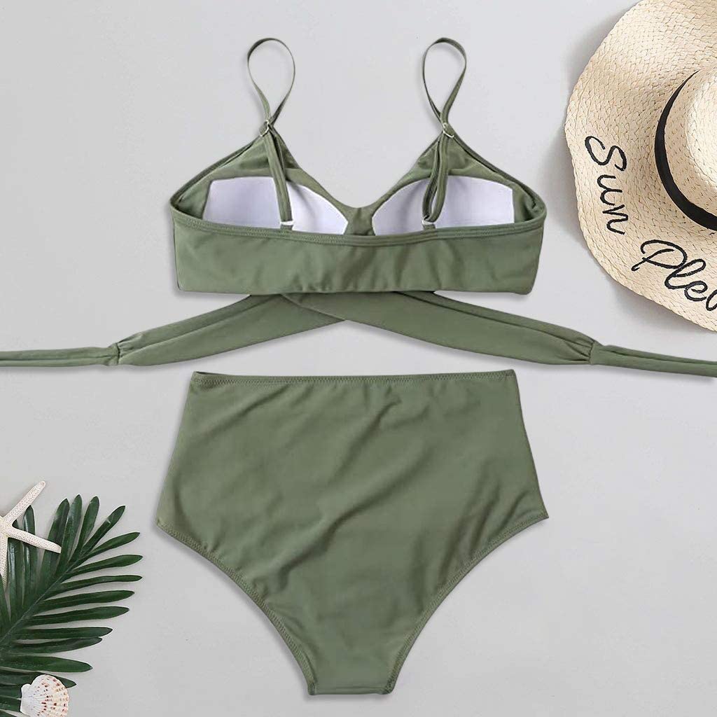 Zomerse high-waisted damesbikini voor ultiem zwemplezier. Comfortabele en fleurige badkleding.