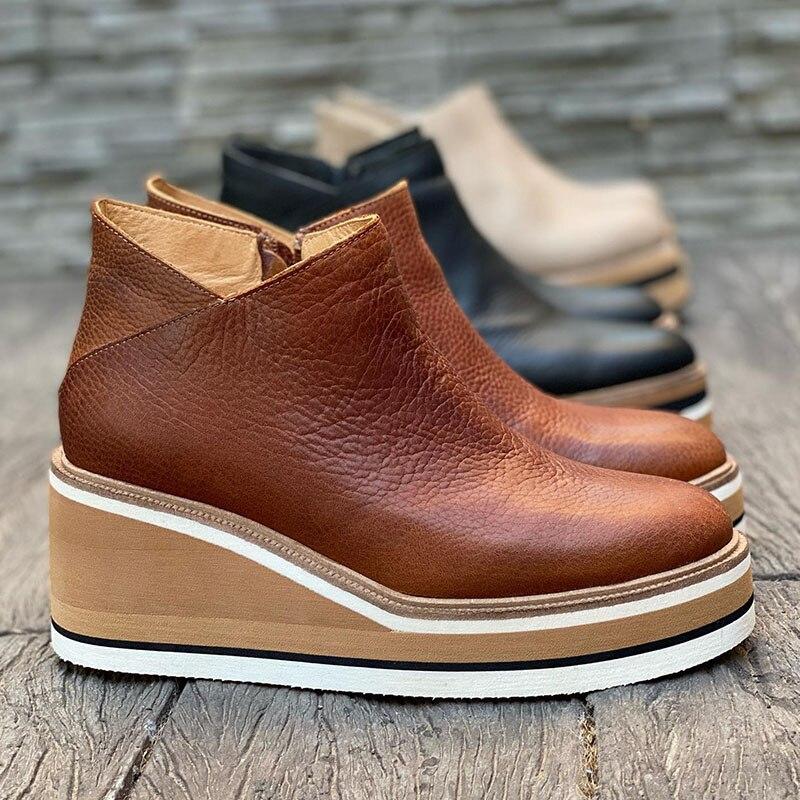 Comfortabele Mira plateau enkellaarsjes voor dames, perfect voor herfst en winter. Stijlvolle dameslaarzen.