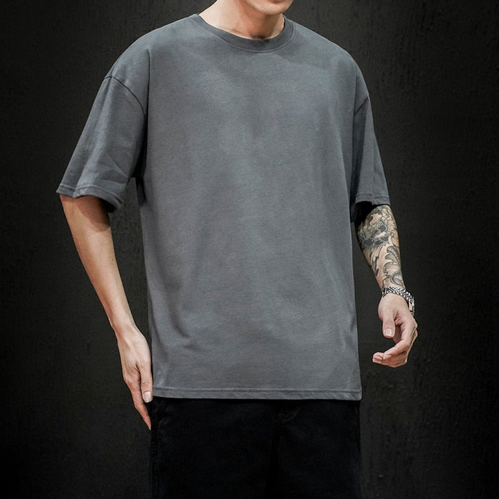 Comfortabel heren oversized T-shirt, veelzijdig shirt voor mannen. Casual en stijlvolle top kleding voor zomer.