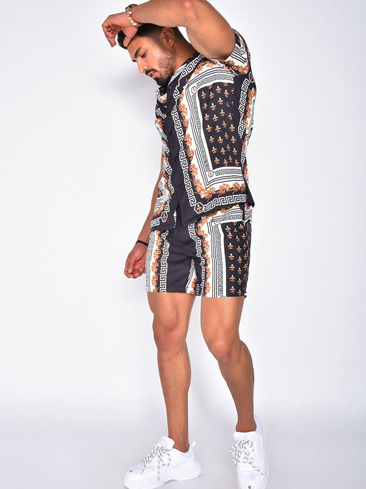 Heren casual Hawaiiaanse zomeroutfit. Set met kleurrijke blouse en comfortabele short.