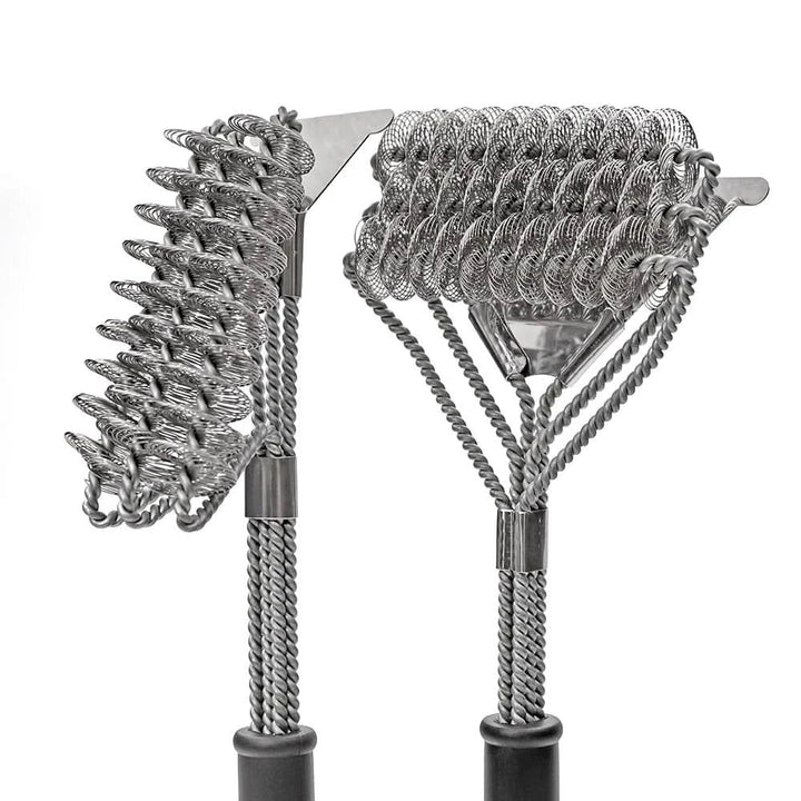 De GrillMaster RVS borstel, een essentieel grill accessoire voor buiten koken en een schone barbecue.