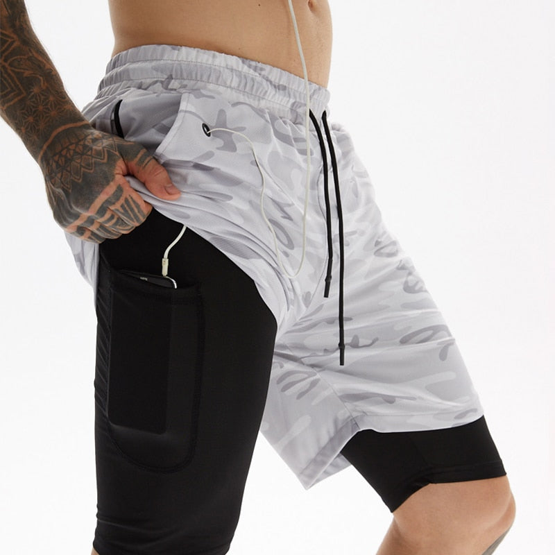 Stijlvolle heren hardloopshorts met ingebouwde telefoonzak en shirtlus. Voor de moderne sporter.