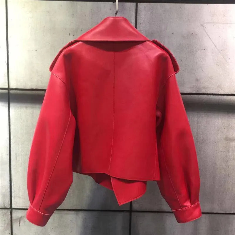 Comfortabele damesmode: een retro jas, trendy en veelzijdig voor dagelijks gebruik.