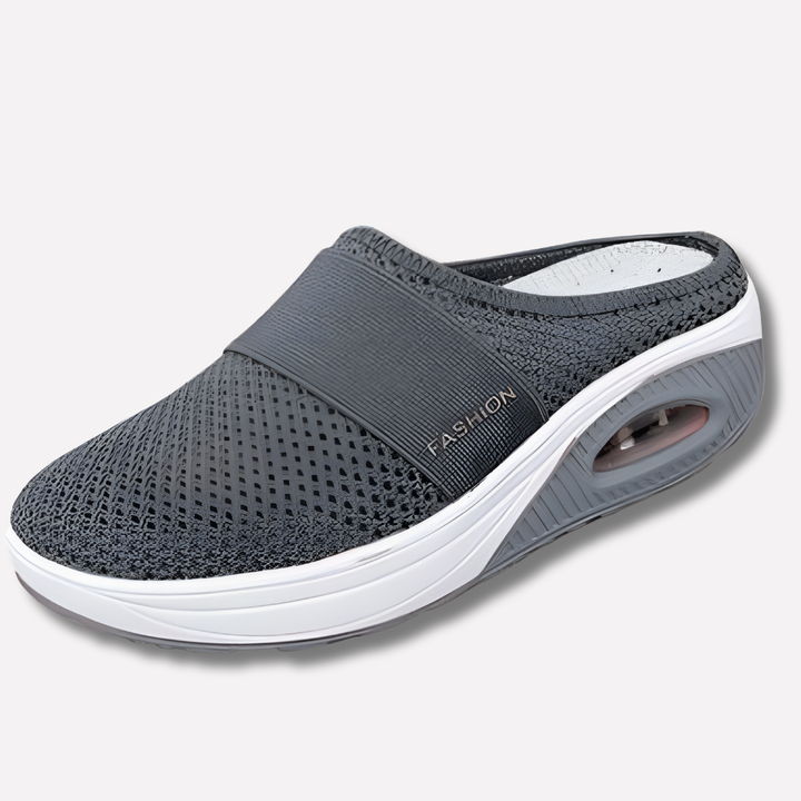 Zomerse damespantoffels, lichtgewicht, ademend en antislip, ideaal voor casual vrijetijdswandelingen.