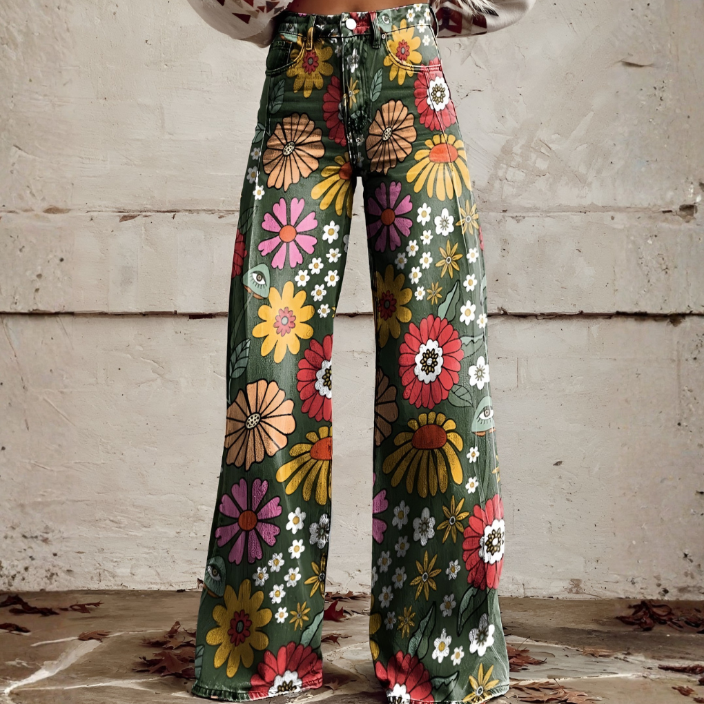 Chique dames wijde pijpen broek met abstracte print. Comfortabele stretch damesbroek voor een moderne stijl.