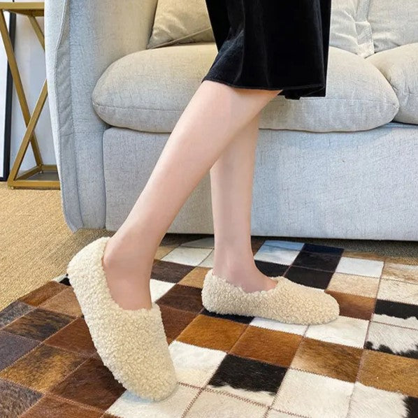 Moderne winter ballerina's, damesschoenen die stijl met optimale warmte combineren.