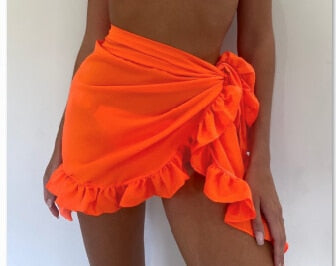 Chique effen dames strand sjaal, eenvoudig te stylen als bikini cover-up voor een dagje strand.