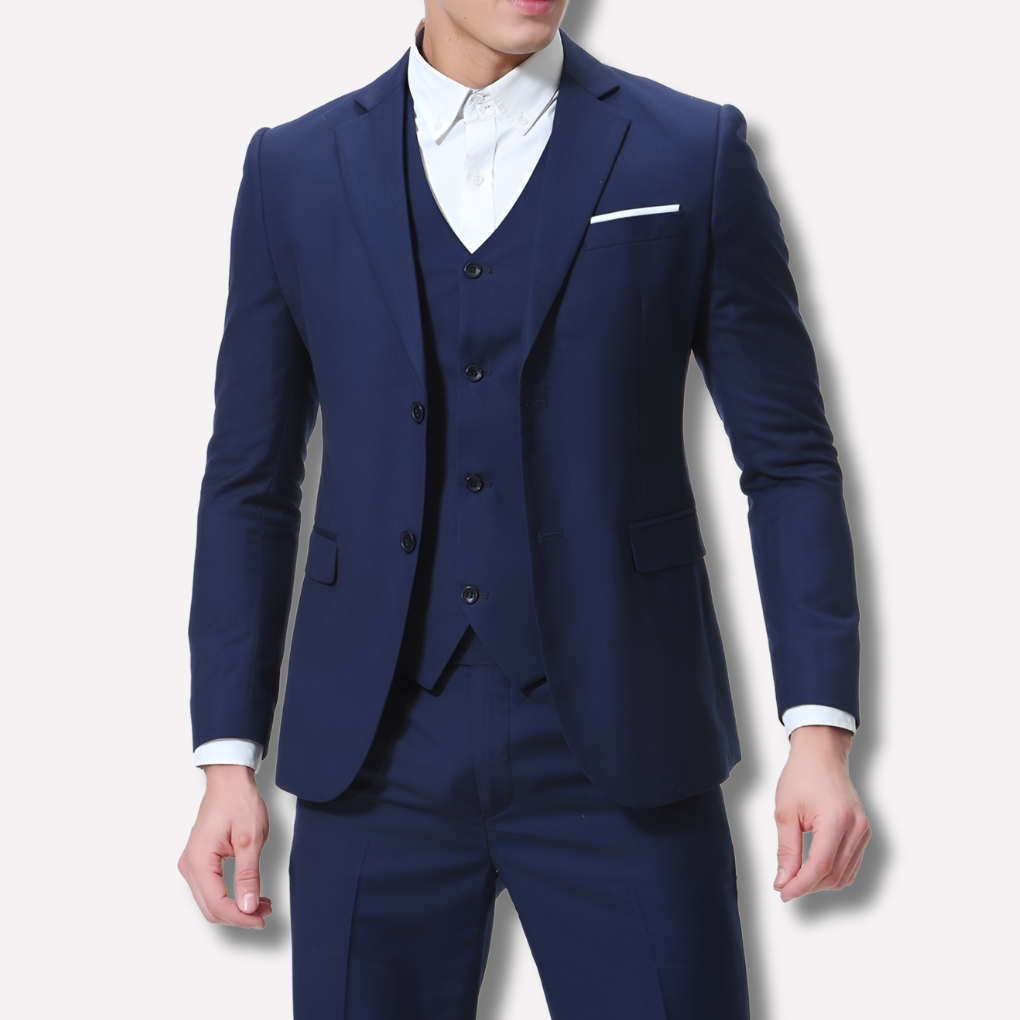 Compleet driedelig herenpak, slim-fit en stijlvol, voor een verfijnde uitstraling bij bruiloften en evenementen.