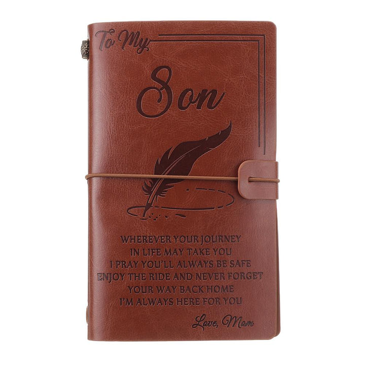 Stijlvol notitieboek met custom cover, persoonlijk gemaakt voor dochter of zoon. Een dierbaar cadeau.
