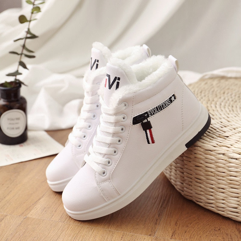 Stoere BellasBoots dames winterlaarzen, warm en stijlvol, ideaal voor koude dagen. Comfortabele zwarte winterboots.