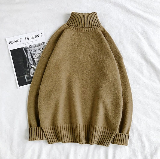 Elegante zwarte heren coltrui, comfortabel en warm. Essentiële kleding voor mannen.