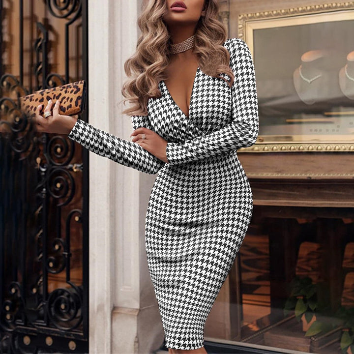 Elegante dames pailletten bodycon midijurk met v-hals en lange mouwen, perfect voor feesten.