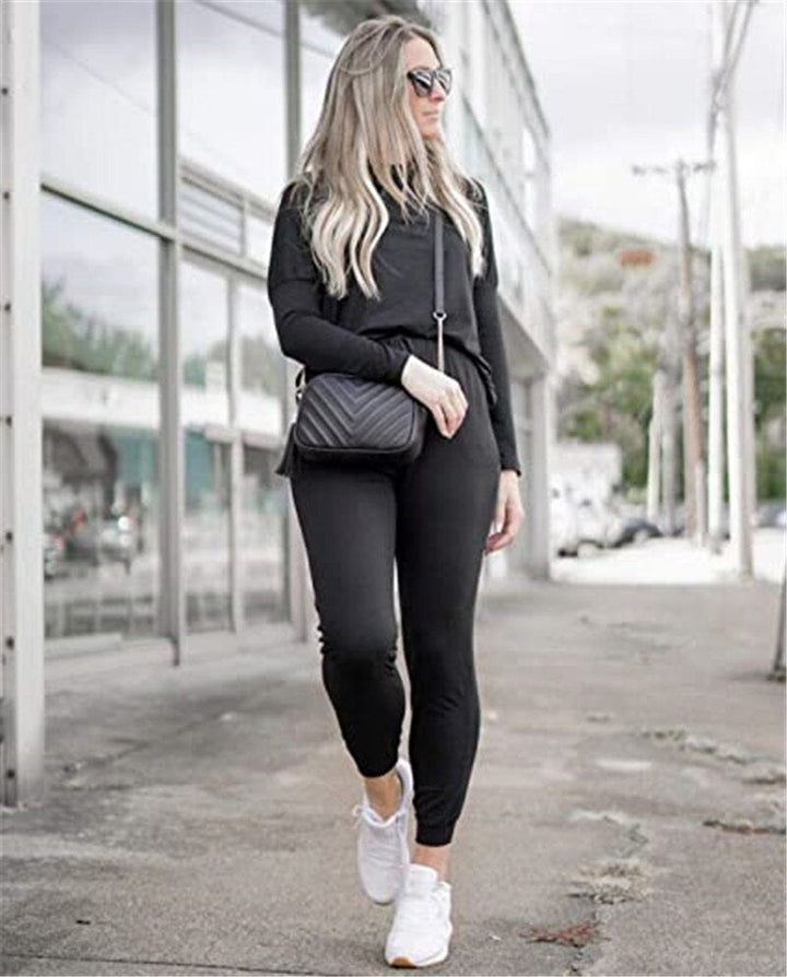 Modern dames huispak Ally. Comfortabel en stijlvol tweedelig set van hoogwaardige kwaliteit.
