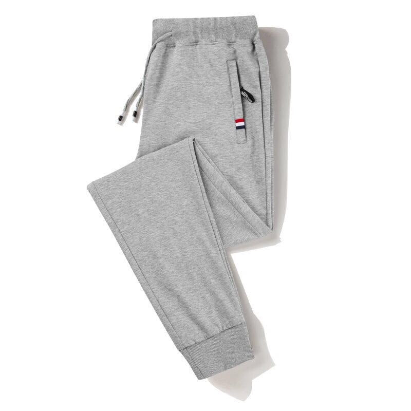 Comfortabele heren trackpants, perfect voor sport, ontspanning of casual uitjes. Blauw.