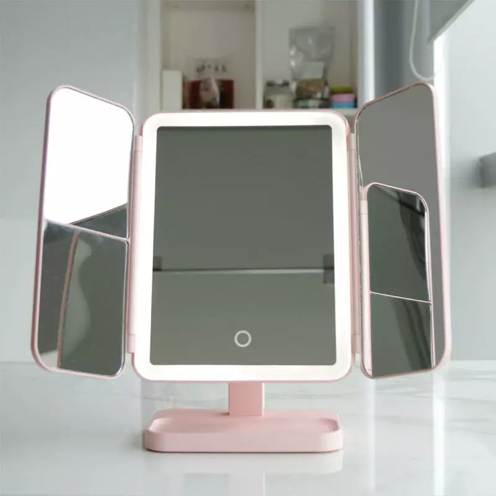 Witte LED make-up spiegel 'Clara' met USB-C voeding, 3 lichtstanden en vergrootglas. Ideaal voor beauty routine.