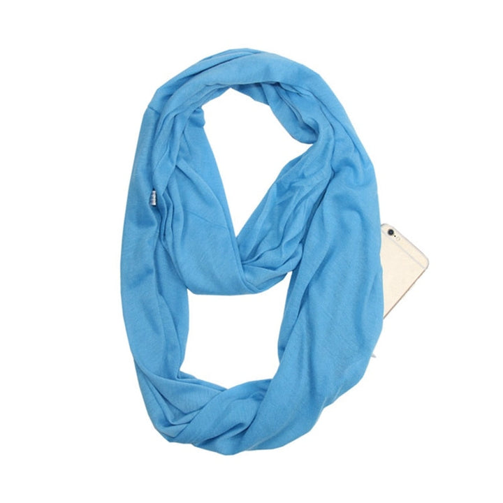Chique dames sjaal met verborgen compartiment, perfect voor sleutels, pasjes en meer.
