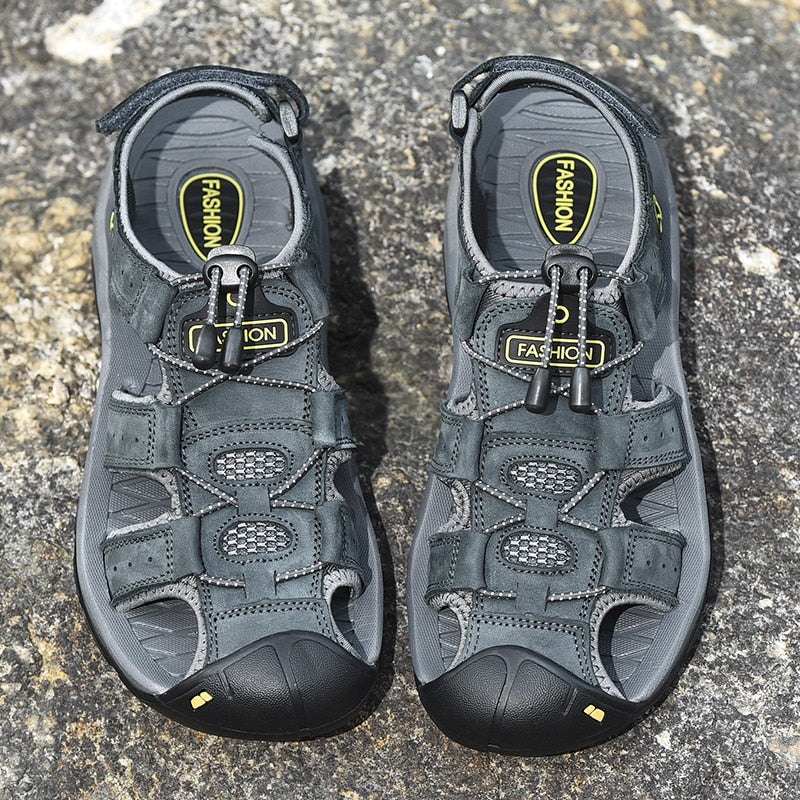 Stijlvolle heren open sandalen, perfect voor casual zomerse dagen, met goede grip voor buitenactiviteiten.