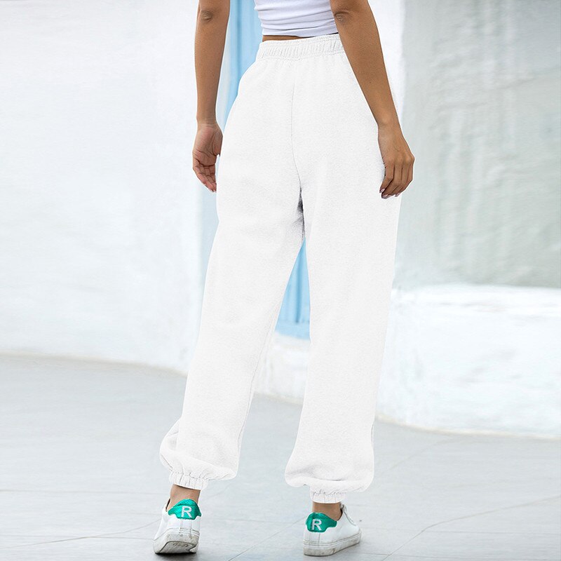 Casual fleece joggingsbroek Kiona voor dames. Zacht aanvoelend en heerlijk warm.