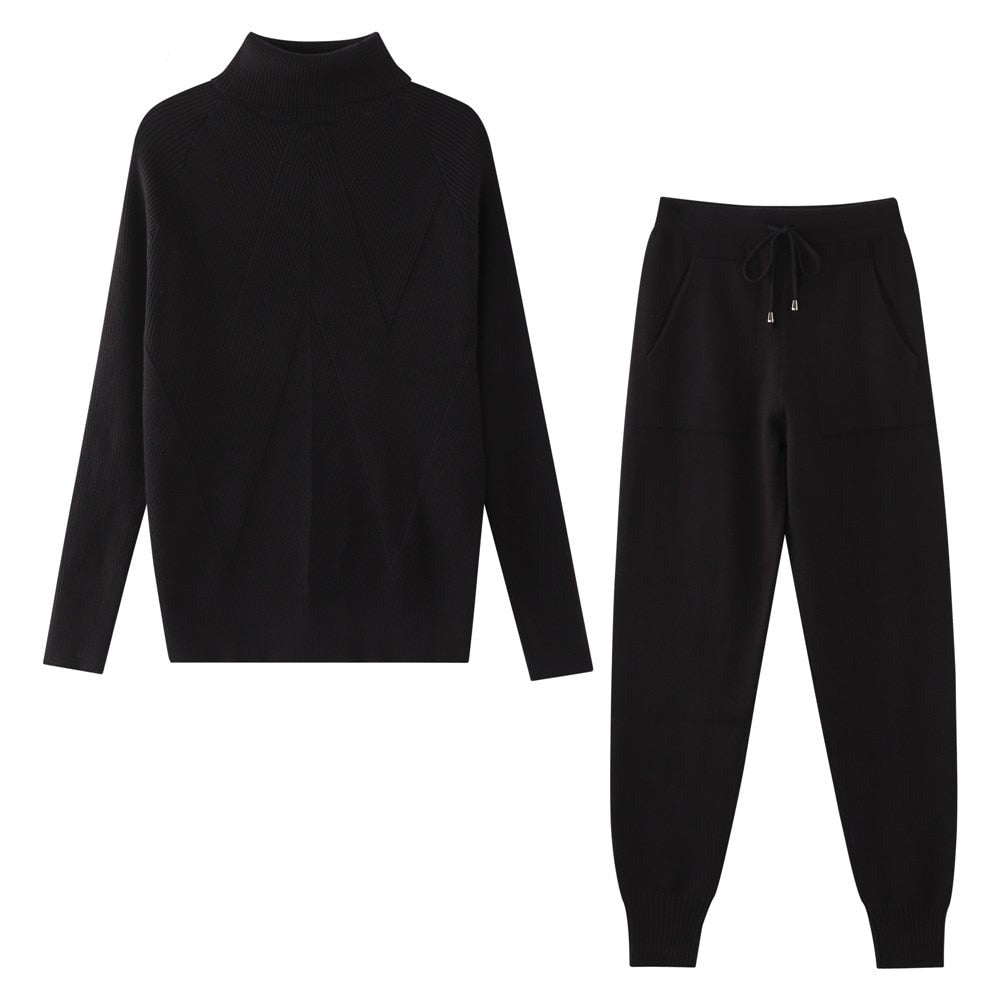 Elegant zwart dames huispak, de perfecte thuis outfit voor stijl en comfort.
