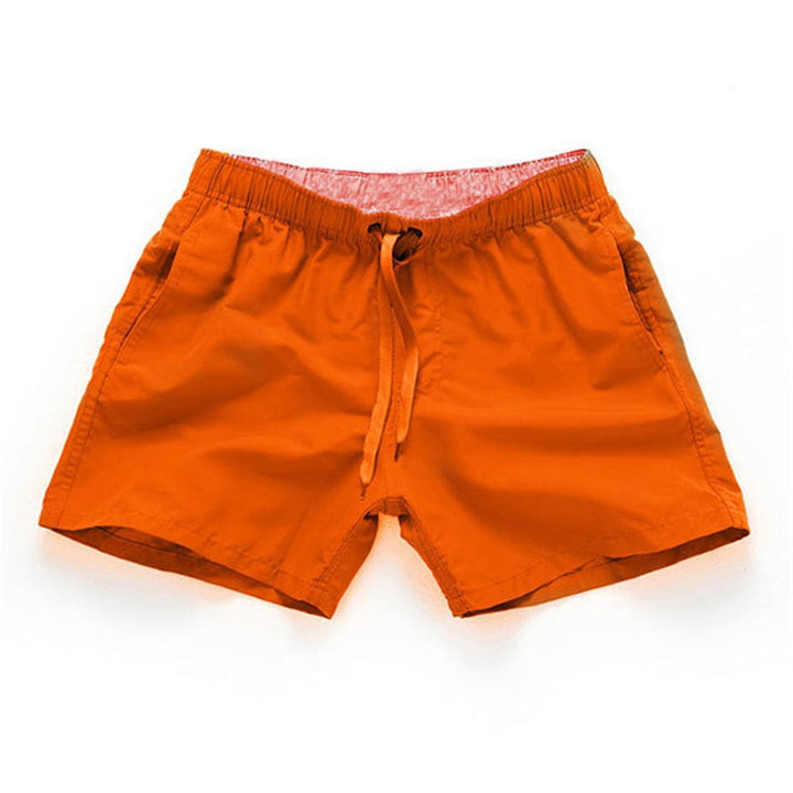 Groene heren zwemshort, lichtgewicht en sneldrogend, perfect voor actieve watersporten.